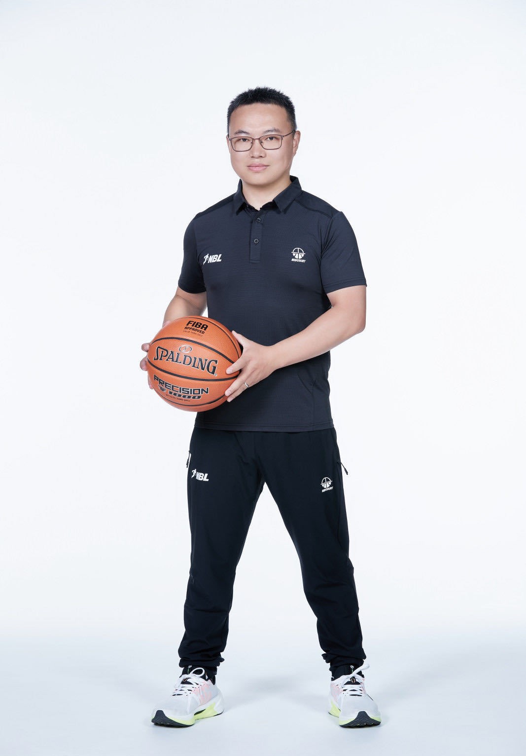 NBL-帕斯卡尔36+6石家庄翔蓝力克香港金牛(遨游中国136版下载)