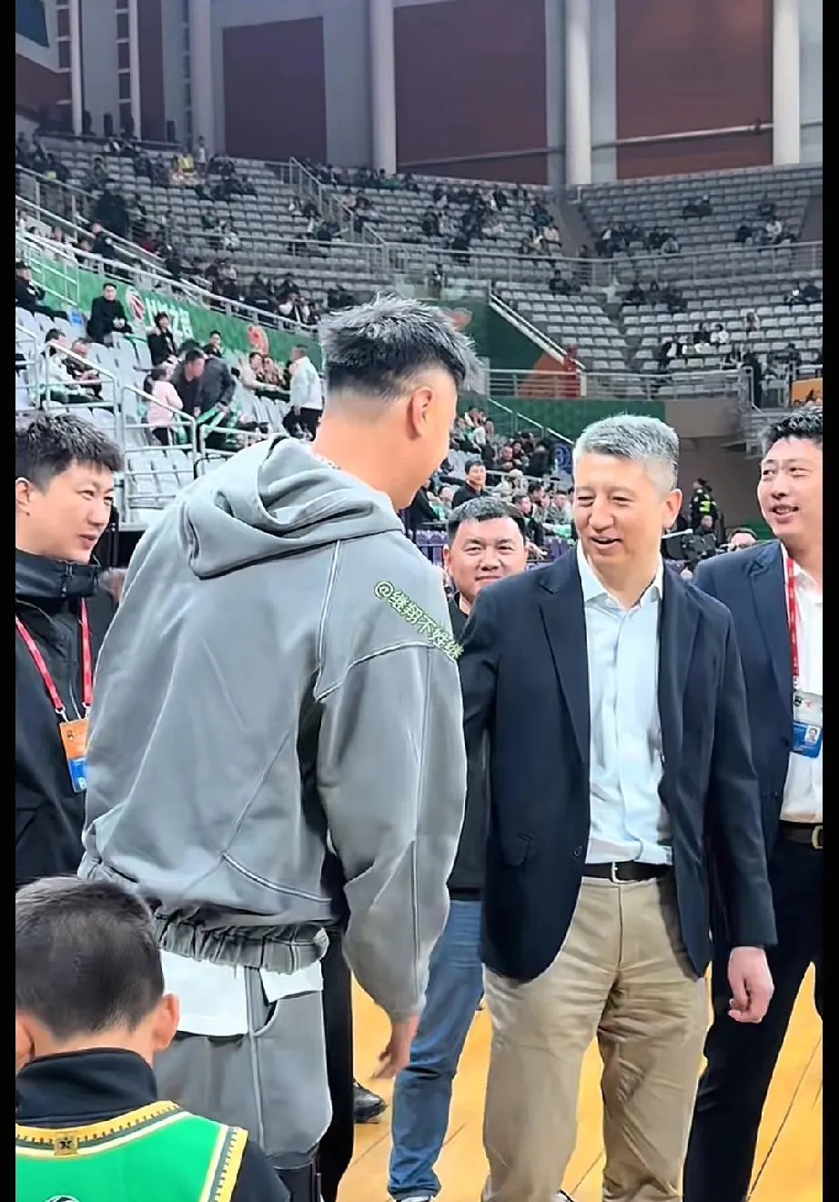 郭士强成为中国男篮主教练第二次临危受命(郭士强离开辽宁男篮主教练)