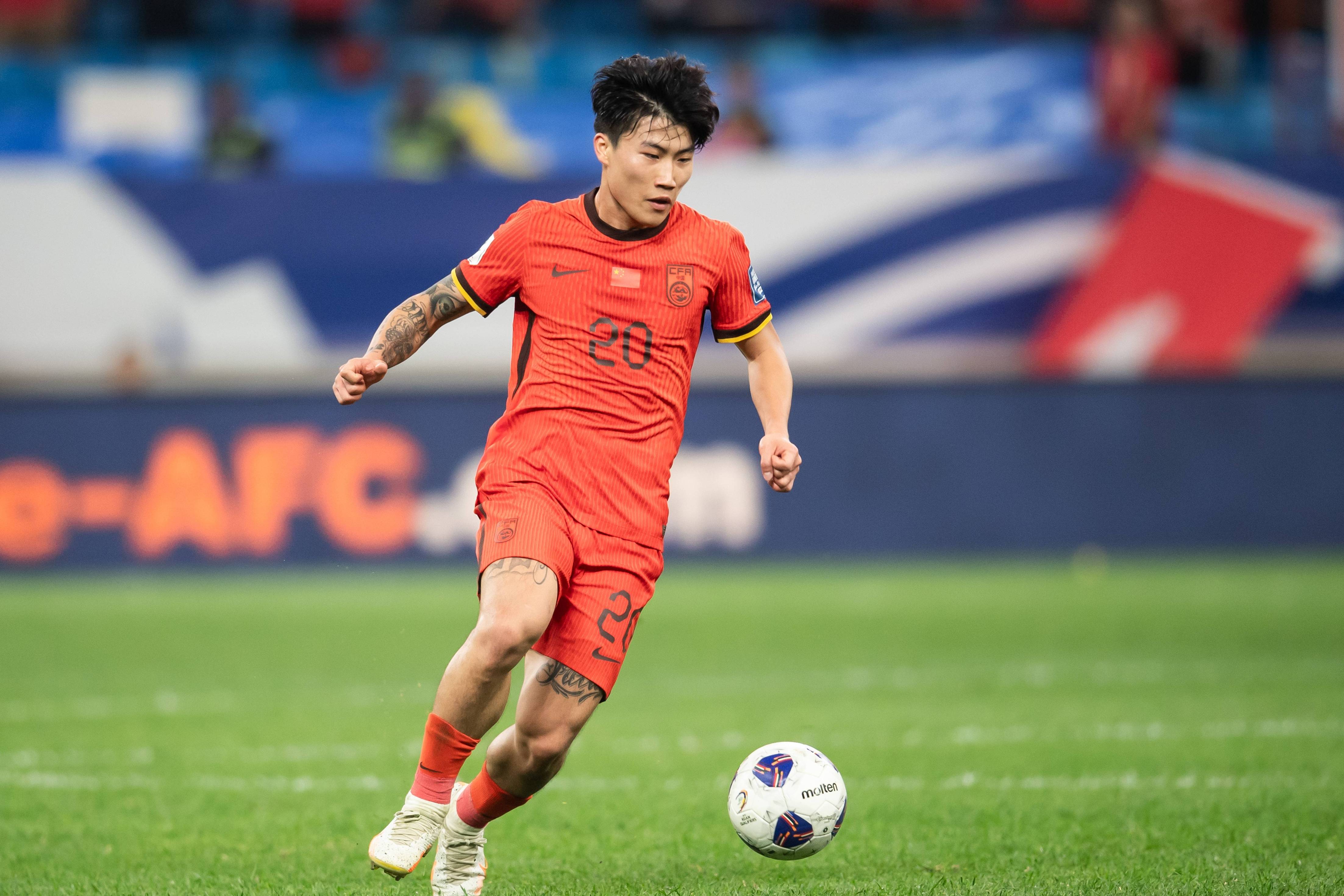 喜讯！宿茂臻官方宣布三名国脚新援正式加盟鲁能，中卫王牌领衔(fifa足球世界宿茂臻)