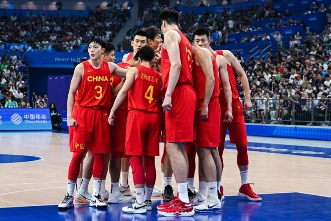 国王首发锋卫伤愈归队！率队全力冲刺季后赛(特种兵之重生钢七连)